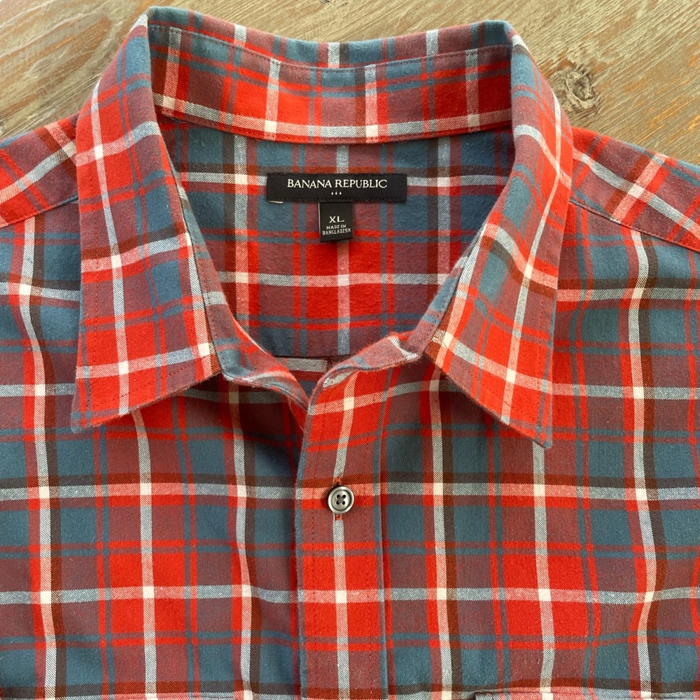 Fab plaid Banana Republic shirt